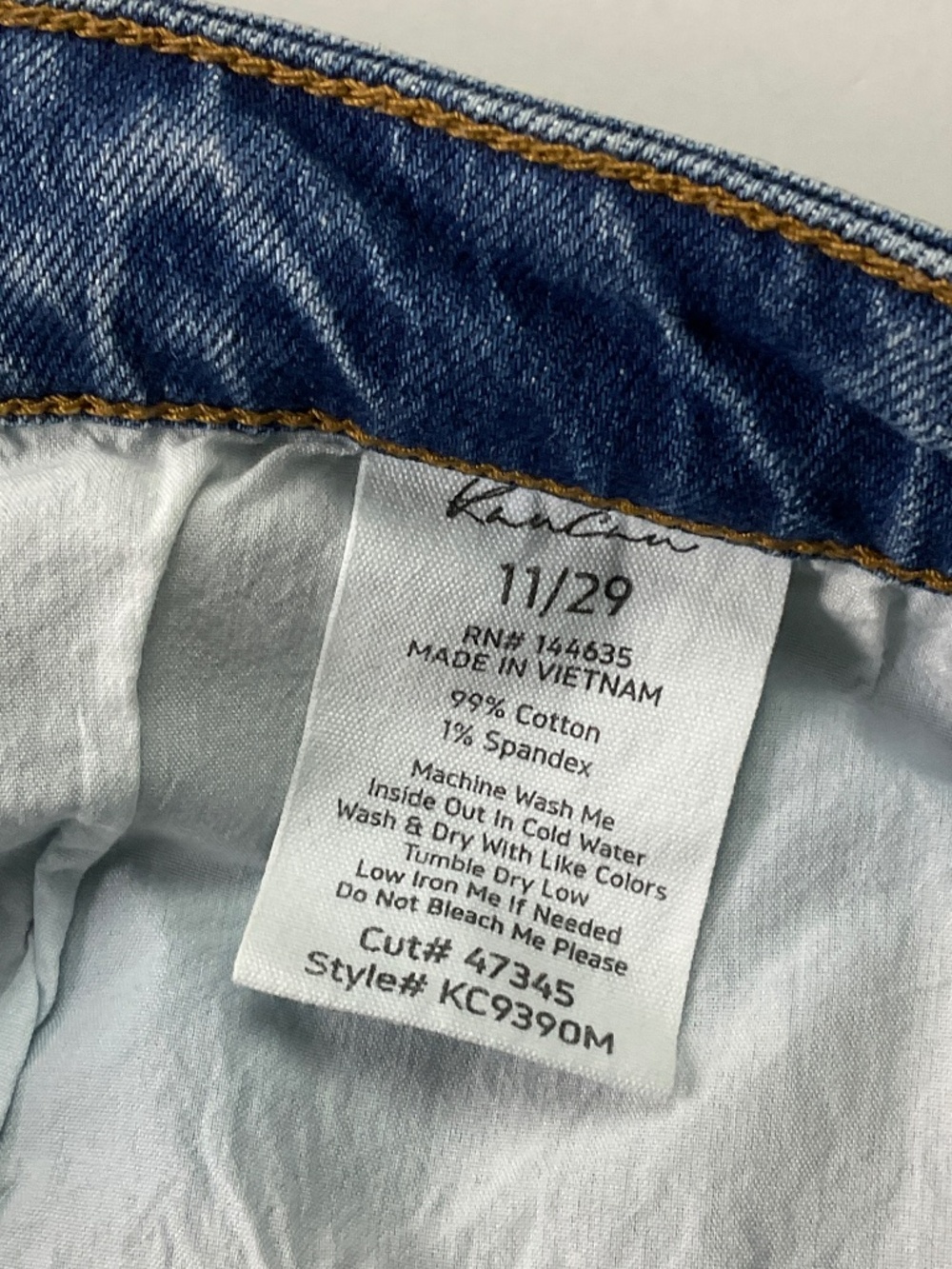KanCan Addison Horseshoe Barrel Jeans - Picture 9 of 10